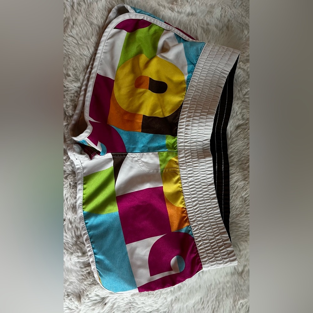 ROXY Board SHORTS size med